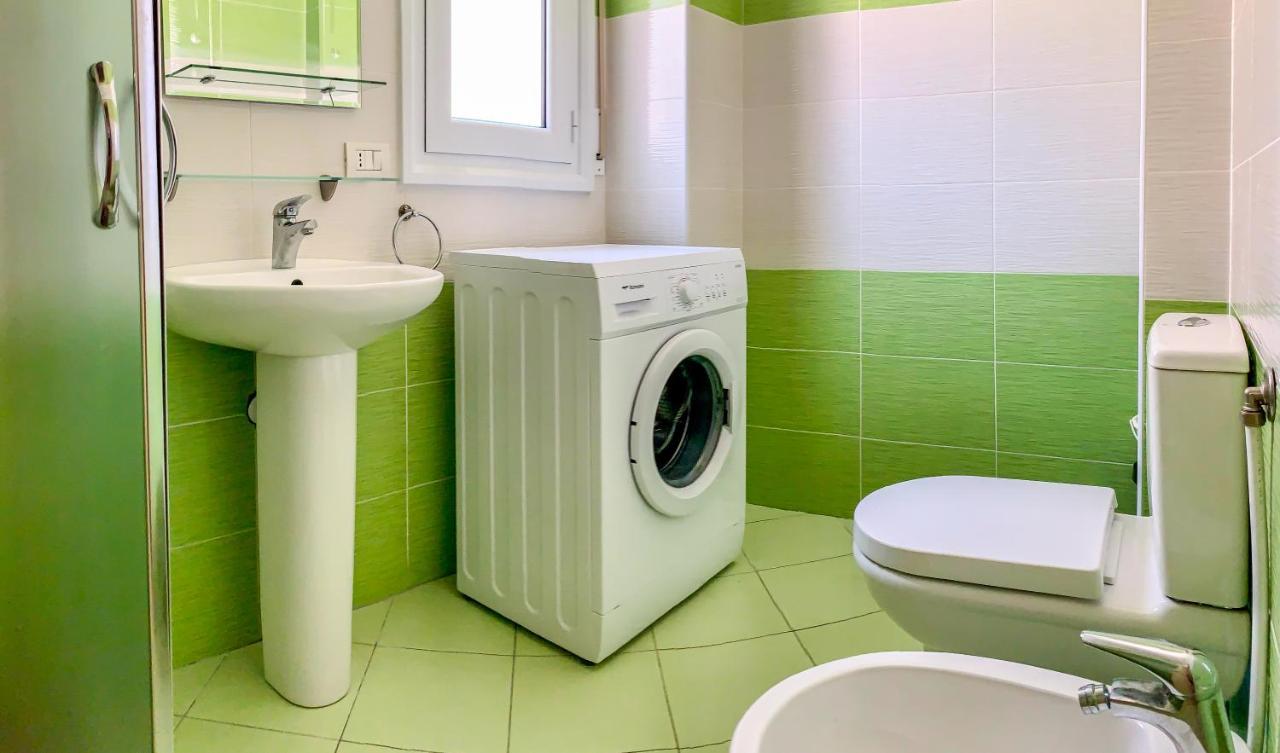Endy Apartaments Orikum Bagian luar foto