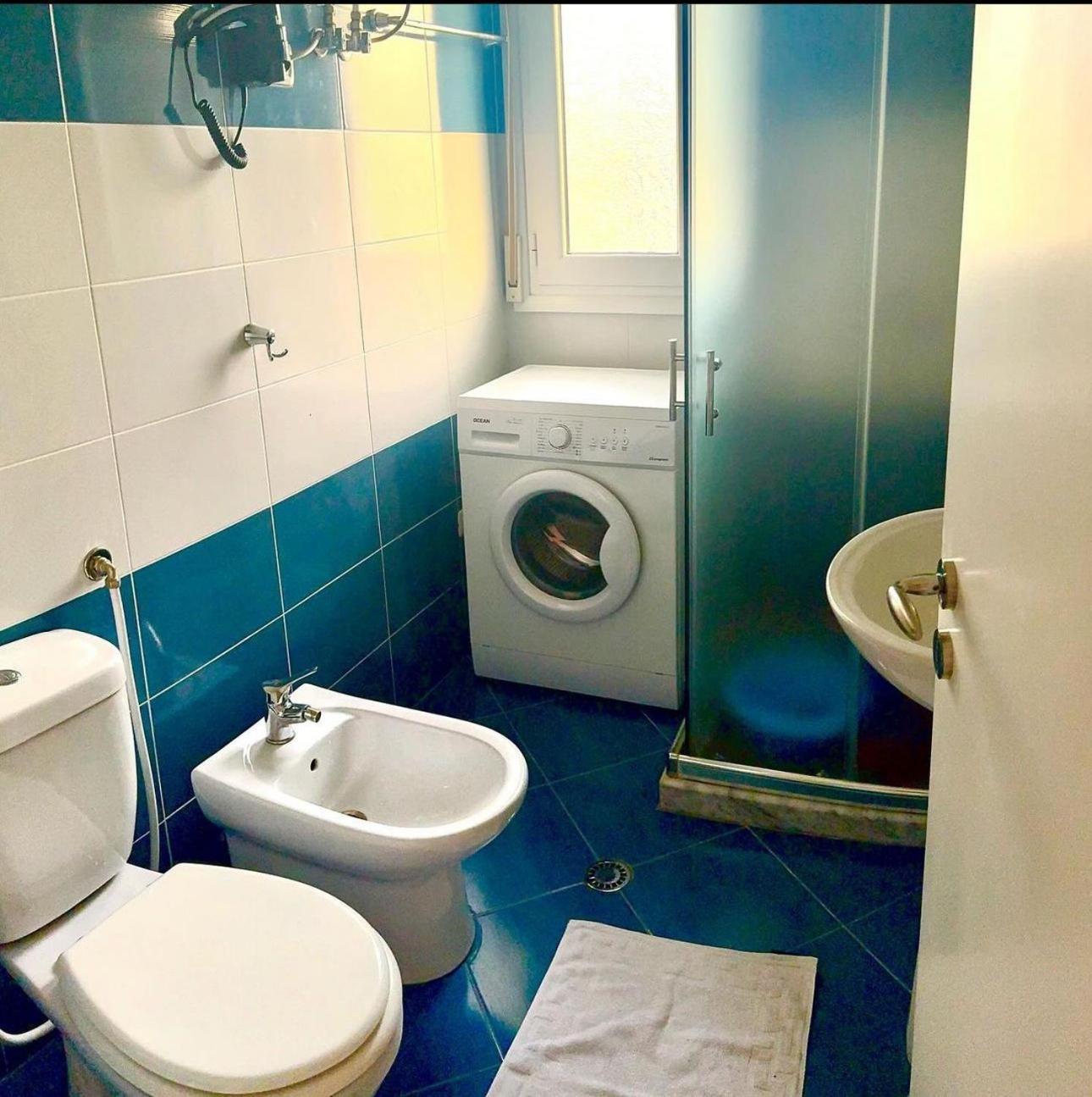 Endy Apartaments Orikum Bagian luar foto